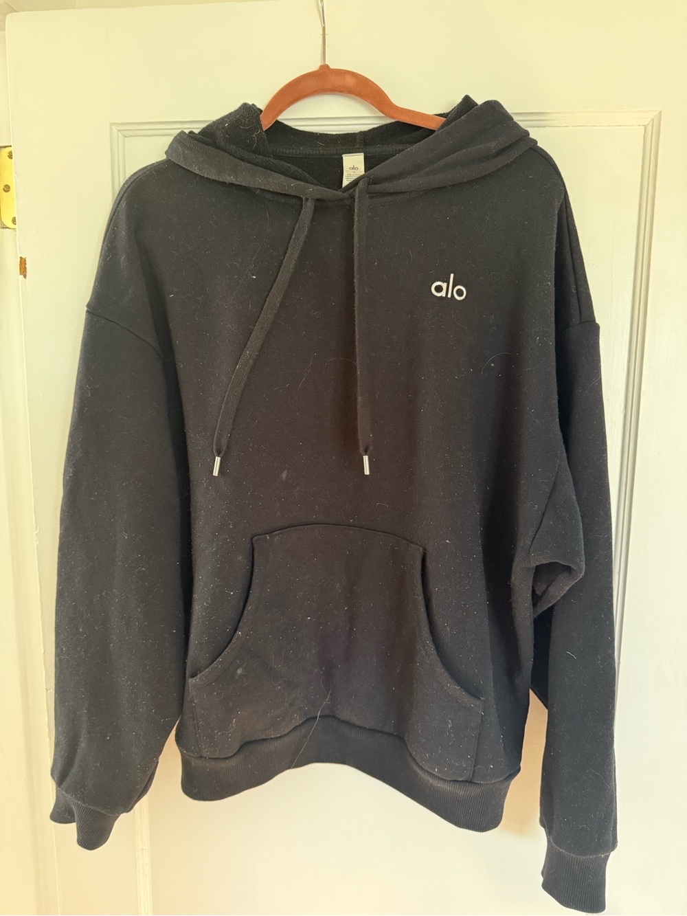 Alo Yoga Black Accolade Hoodie - Picture 1 of 1